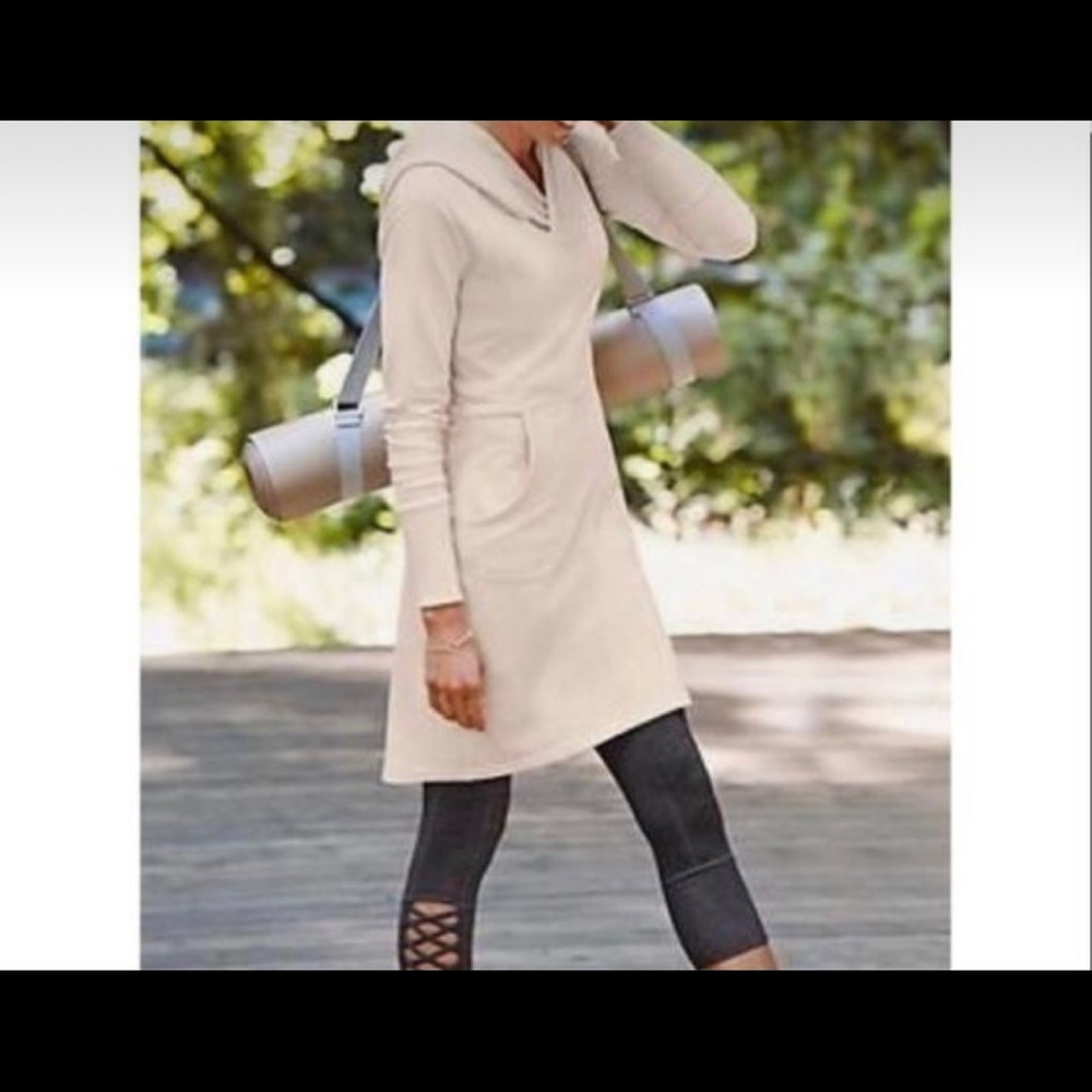 Athleta Cooldown Sweatshirt Dress in Oatmeal Heather